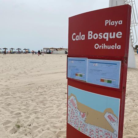 Orihuela Costa 2-Bedroom 1-Bath Renovated Vacation Rental On La Zenia Beach Eksteriør billede