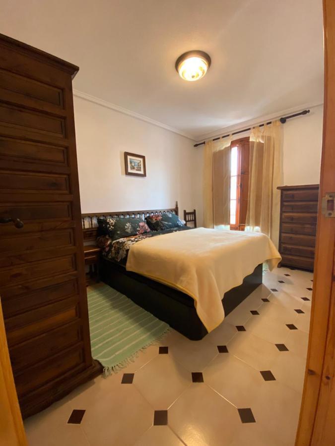 Orihuela Costa 2-Bedroom 1-Bath Renovated Vacation Rental On La Zenia Beach Eksteriør billede
